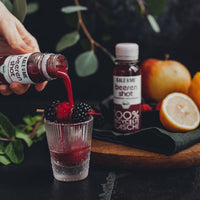 Beeren Shot mit Rohstoffen